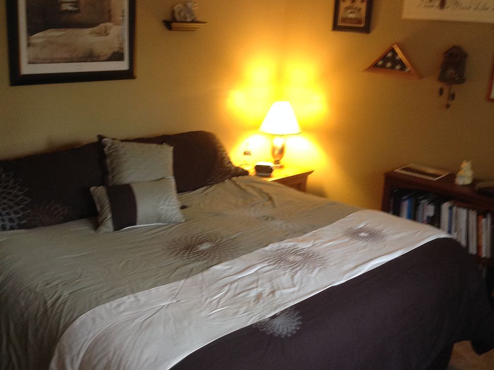 1st image of 929 Parkside Blvd