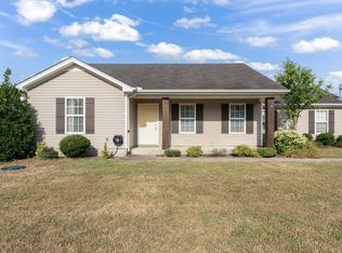 1008 Maxfli Dr, Murfreesboro, TN 37129