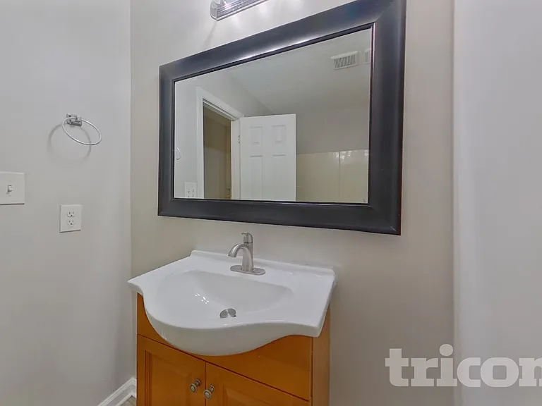 4860 Country Cove Way — Photo 14