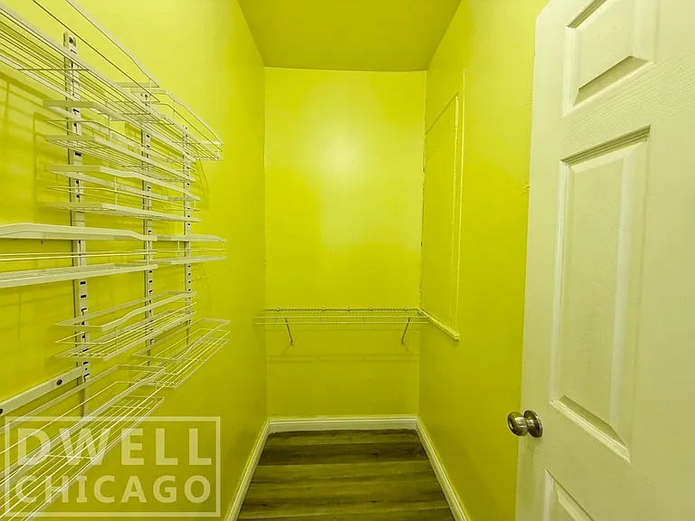 735 N Christiana Ave #2RR — Photo 9