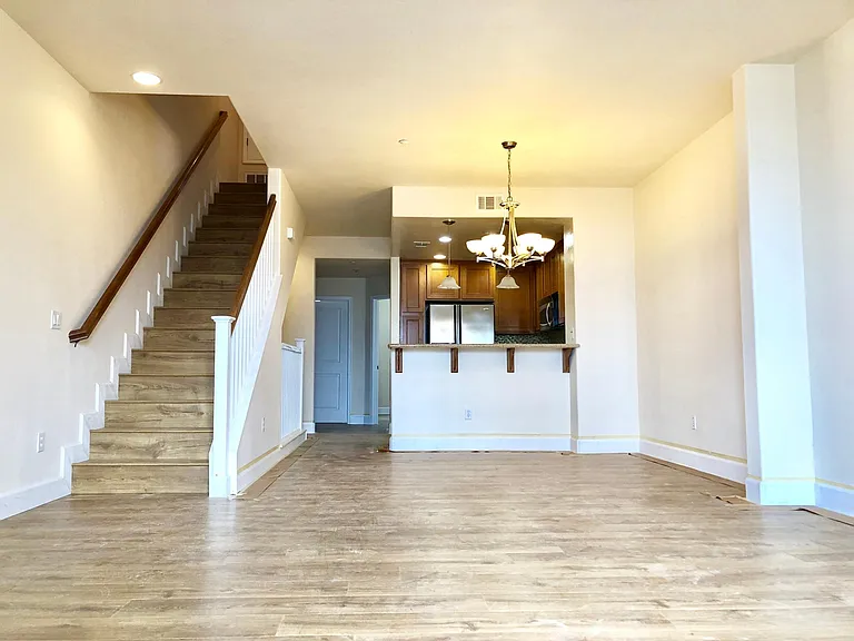 22919 Mariposa Ave #707 — Photo 6