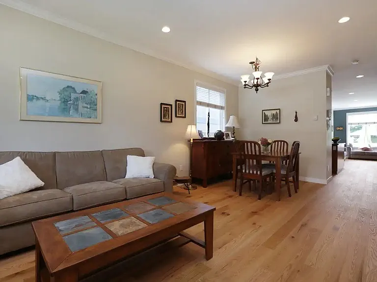 Living room / Dining room