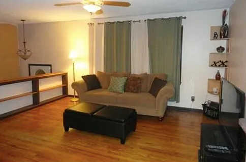 13203 Craig Ave — Photo 3