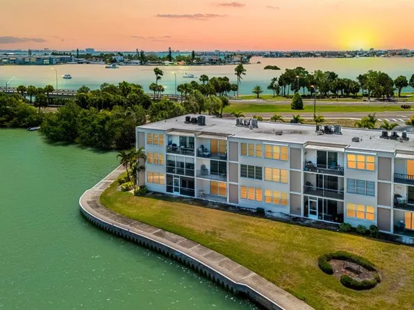 7401 Bay Island Dr S APT 337, South Pasadena, FL 33707