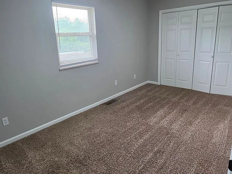 434 Hillside Dr — Photo 13