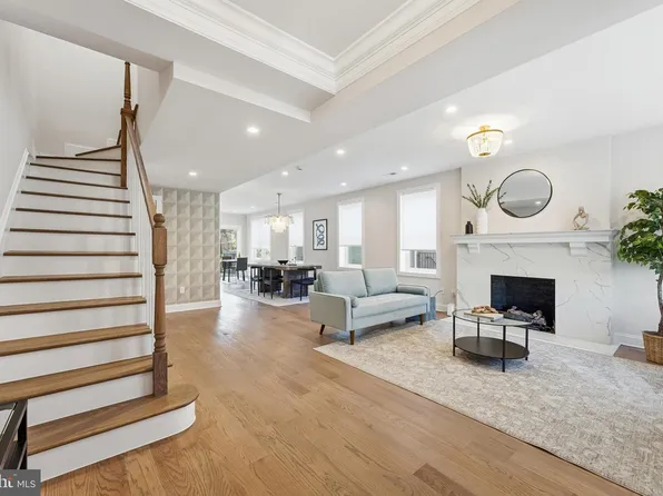 1524 Allison St NW, Washington, DC 20011