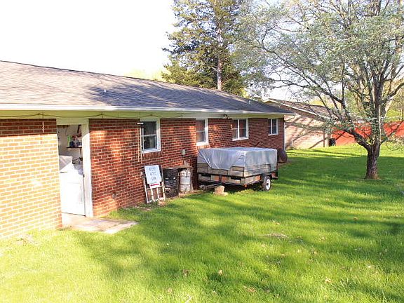 5th image of 7421 Palmyra Dr