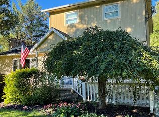 7699 Stearns Rd, Olmsted Township, OH 44138