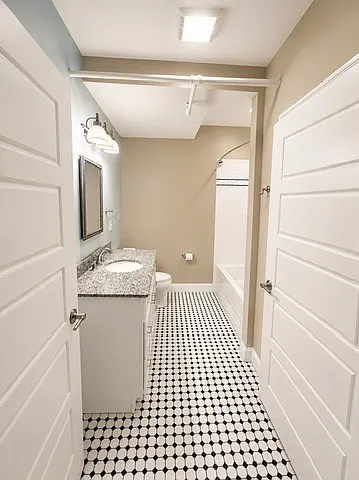 48 Parsons St #4 — Photo 7