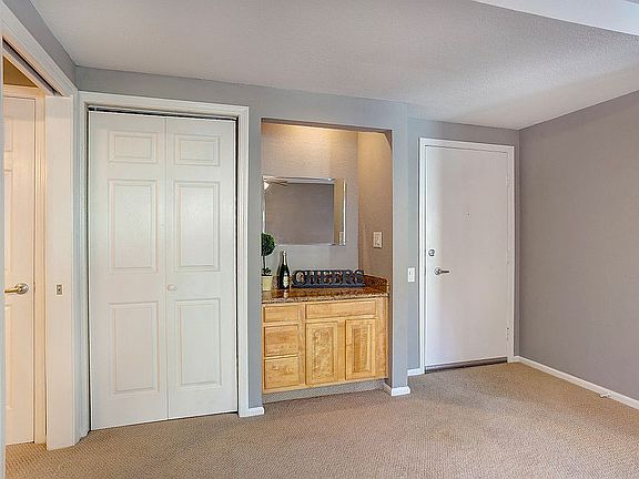 5th image of 185 Sierra Drive #216