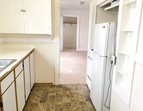 Madison Court — Photo 22