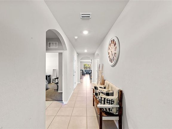 4th image of 18371 Fern RD