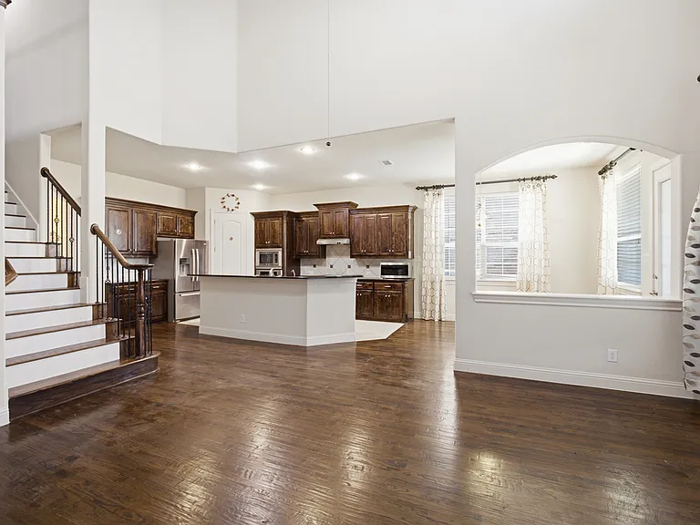 328 Anna Ave — Photo 16