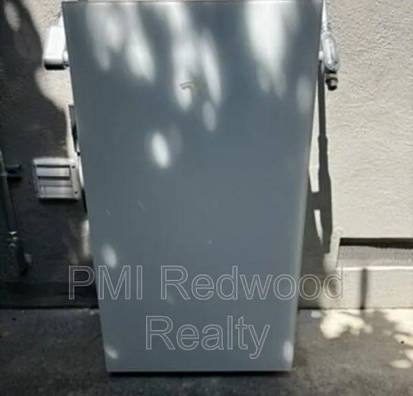 855 15th Ave — Photo 29