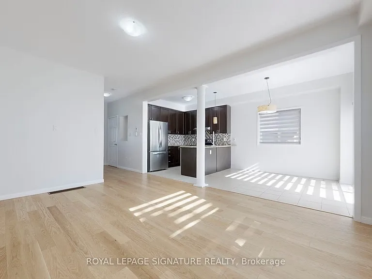 138 Sun King Cres — Photo 7
