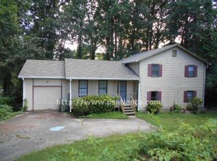 2860 Kathryn Ct SW, Atlanta, GA 30331