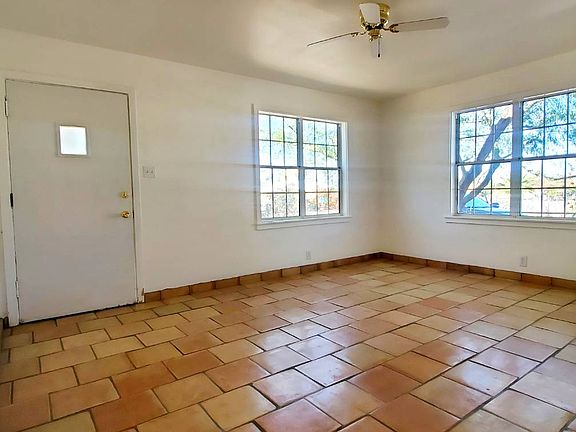 5th image of 731 W Ocotillo Ave