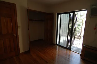 Rented by Apartments by Us