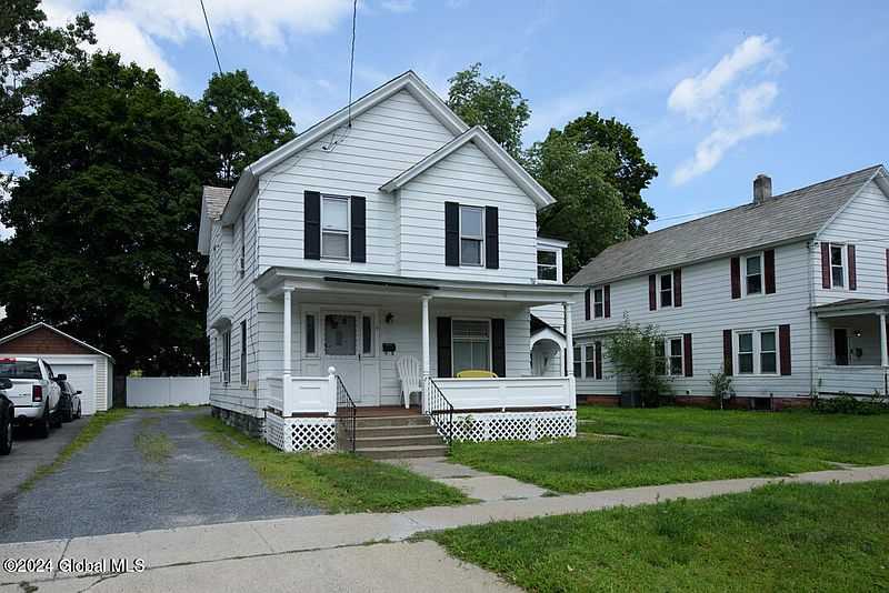 2nd image of 9 Knight Street