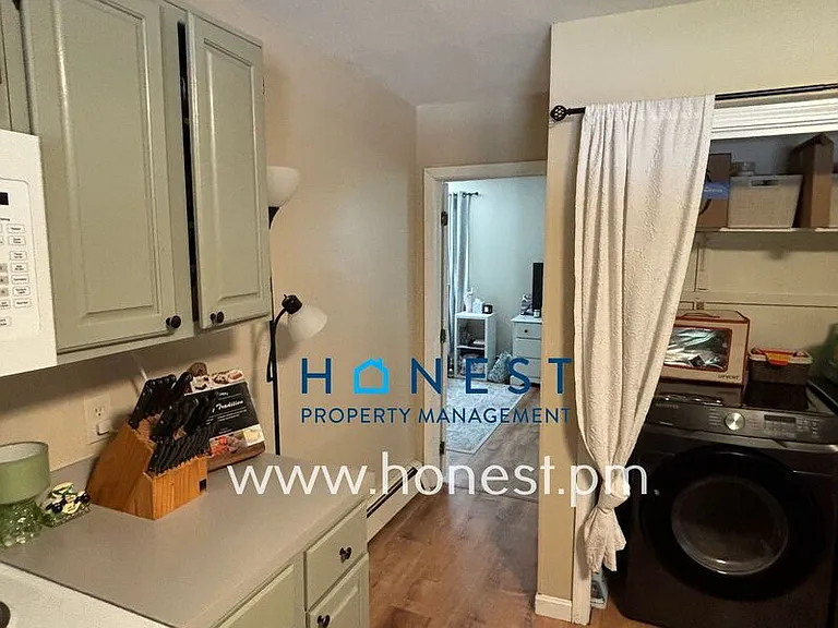 206 Derosay Ave #1 — Photo 8