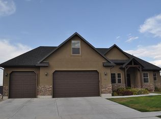412 W Cahill Ave, Saratoga Springs, UT 84045