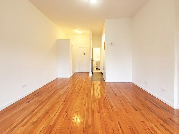 3rd image of 220 W 122nd St Floor 4