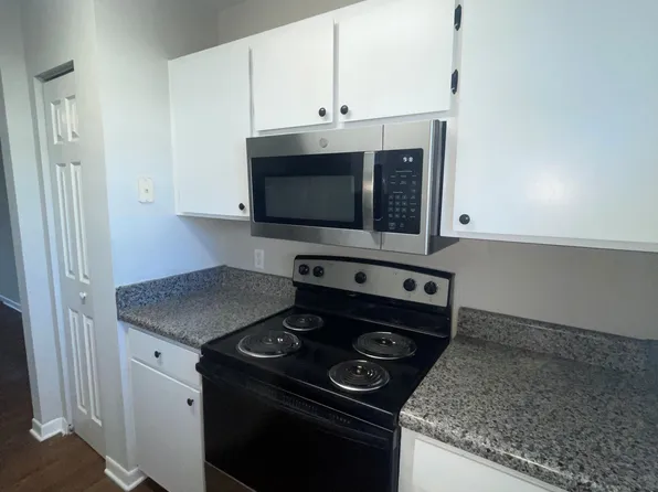 Oak Terrace Apartments