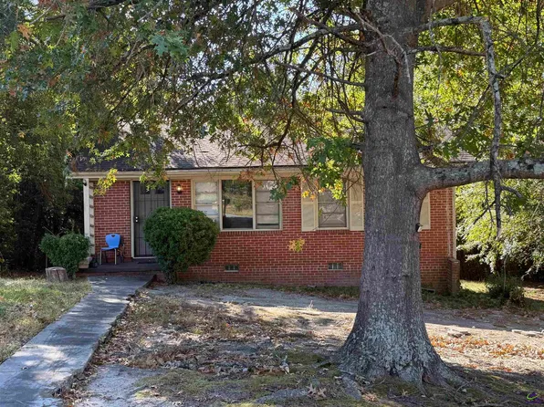 3238 Somerset Dr, Macon, GA 31206