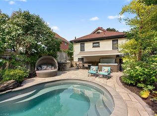 108 Owen St, Barrie, ON L4M 3H7