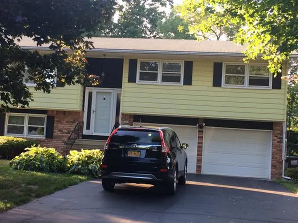 3 Nancy Ln, Voorheesville, NY 12186
