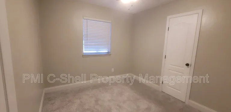3405 W Yonge St — Photo 11