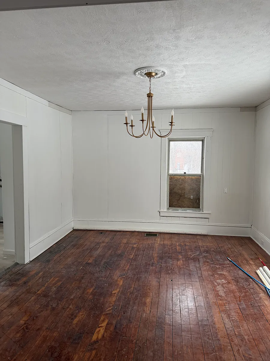 Building Photo - 15007 Cardinal Ave
