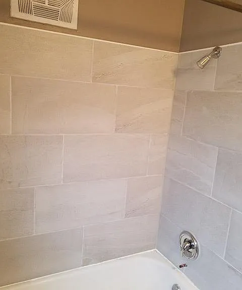 Shower/tub combo