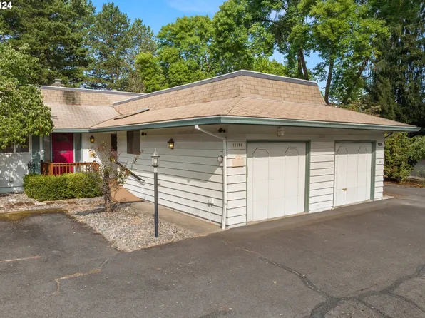 12160 SW Camden Ln, Beaverton, OR 97008