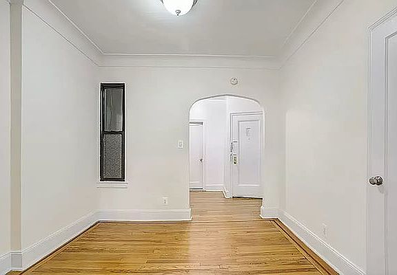 5th image of 1606 1st Ave #5BB