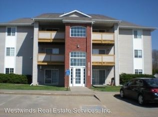 2504 Rushmore Dr, Iowa City, IA 52246