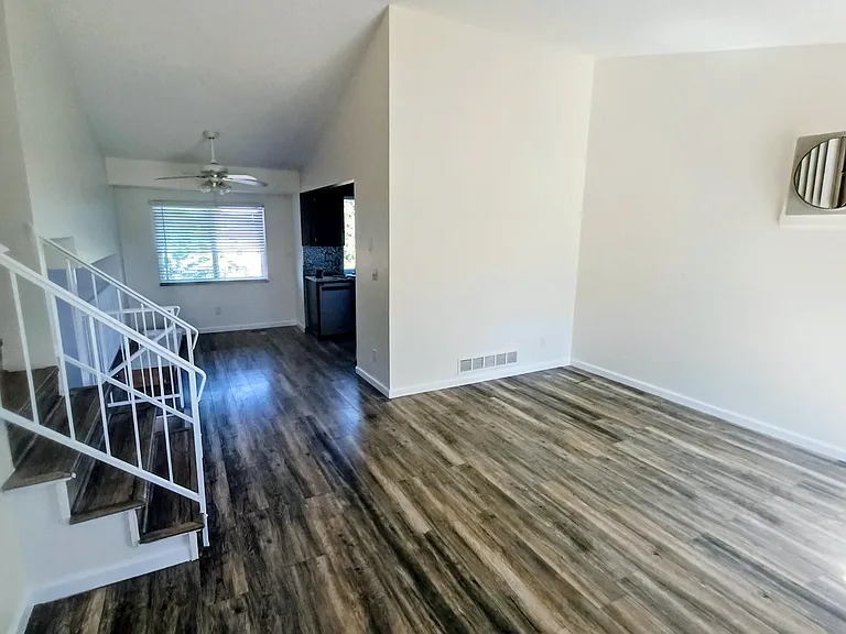 11233 W 102nd Dr — Photo 4