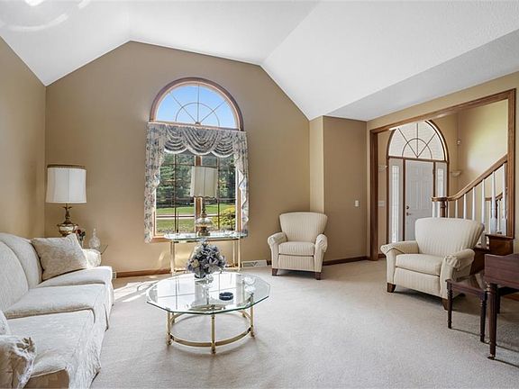 4th image of 1085 Pallette Dr NE