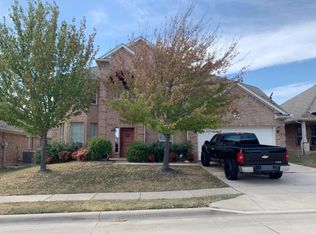 10125 Red Bluff Ln, Fort Worth, TX 76177