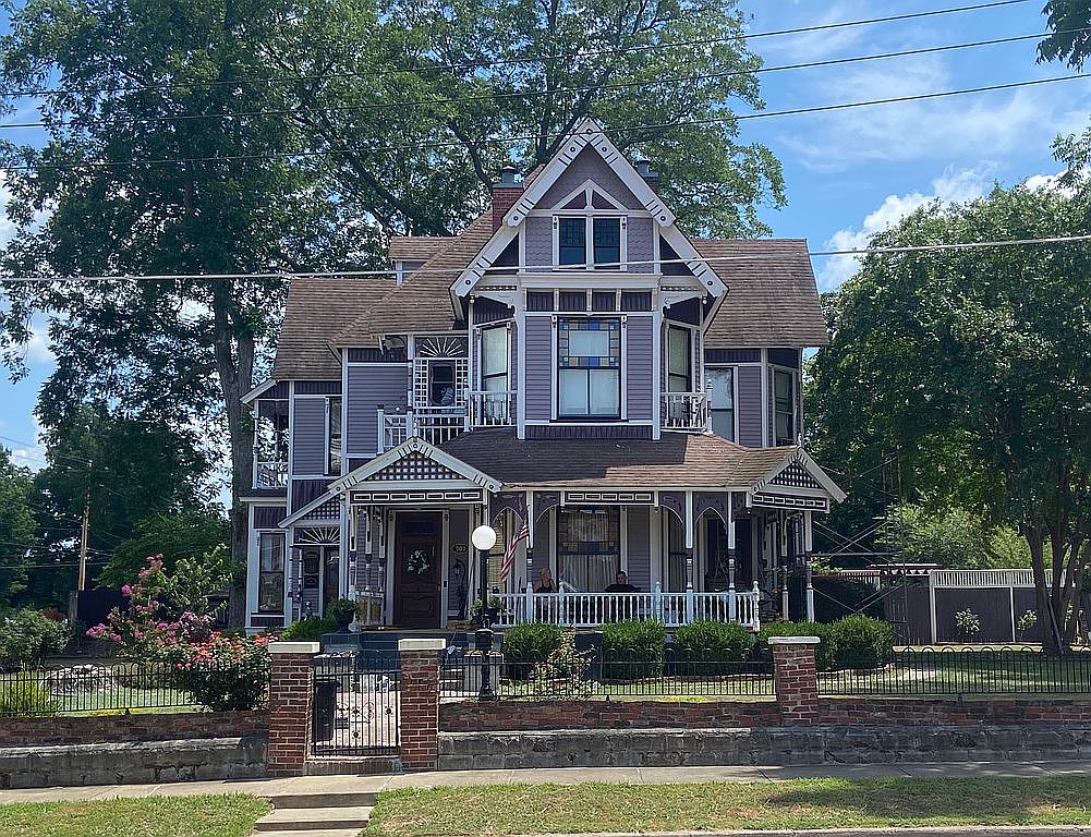 503 S College St, Trenton, TN 38382 Zillow
