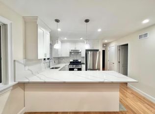 14911 17th Ave #1, Whitestone, NY 11357
