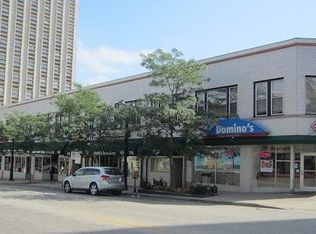 711 W Wisconsin Ave, Milwaukee, WI 53233