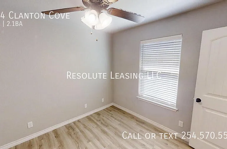 904 Clanton Cv — Photo 25