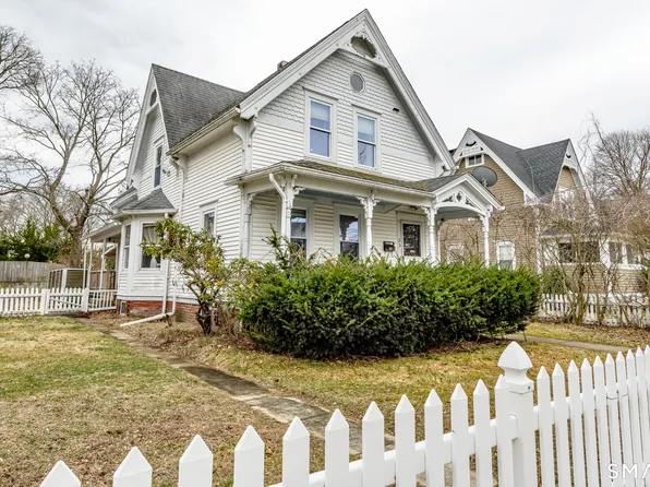 23 Winter Street, Killingly, CT 06239