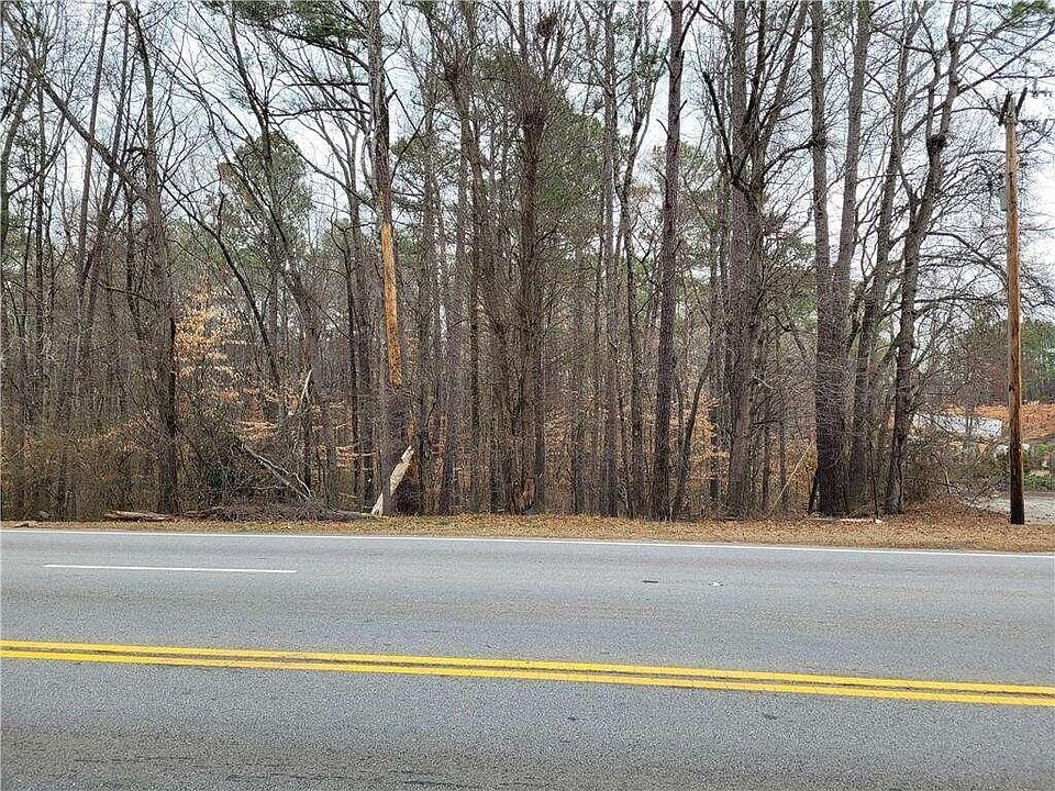 1st image of 4050 Highway 166 Fairburn Rd