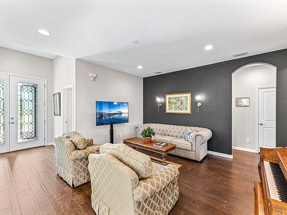 4th image of 3176 Boynton Pl