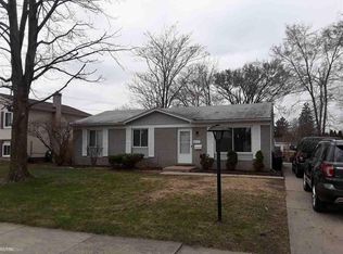 44131 Gibson Dr, Sterling Heights, MI 48313