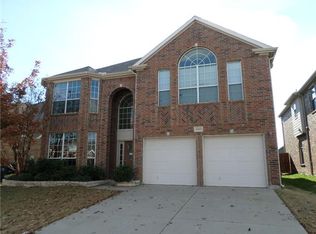 2840 Maple Creek Dr, Fort Worth, TX 76177