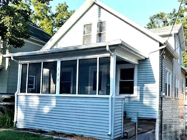 320 Haag Ct, Lansing, MI 48912