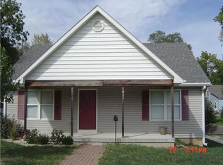 411 E 4th St, Ottawa, KS 66067